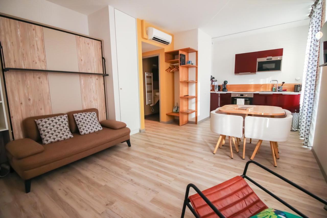 Les Halles Positives, Draps Compris Sarlat-la-Canéda Zewnętrze zdjęcie